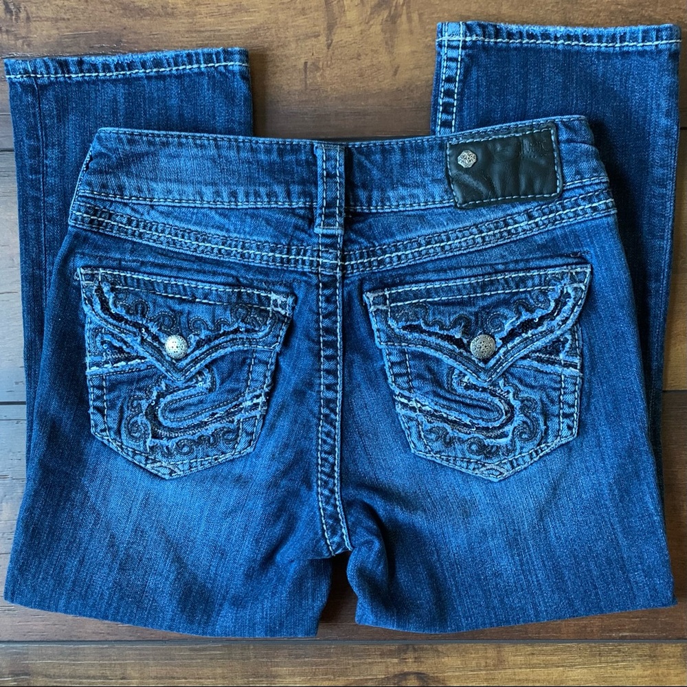 Silver Jean Co. Suki Flap Capri blue Jean denim size 26 cute pockets silvers
